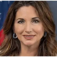 Michelle salzman 872x610 x