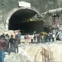 Tunel koji se urušio u Indiji. X