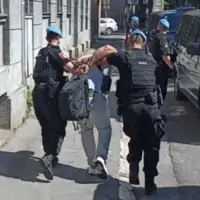 Policija ks Privođen u julu prošle godine. Facebook kremelji i ekipe