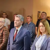 Naprijed tesanj naslovna