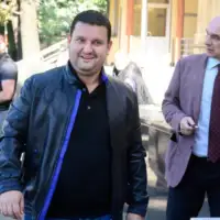 Dusko saric E stock