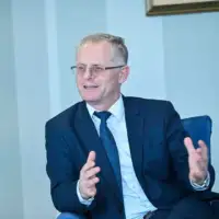 Besnik bislimi