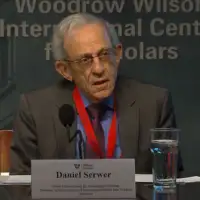 Daniel serwer voa 872x610 Glas Amerike