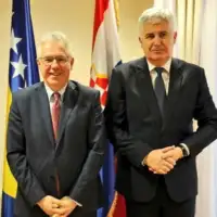 Dragan Covi C murphy Hayat