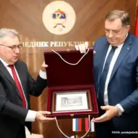 Milorad Dodik X