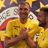 Edin Džeko i Dušan Tadić