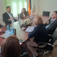 Igor Stojanović sa  načelnikom Hasanbegovićem