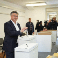 Andrej plenkovic x