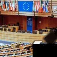 Evropski Parlament X