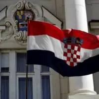 Hrvatska zastava 872x610hina