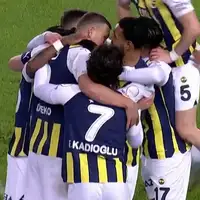 1704906946 edin dzeko u ulozi u kakvoj ga ne gledamo ali svejedno je zabio svoj 14 gol za fener