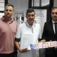 zenica prenosive registarske tablice