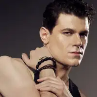 Theos Evan