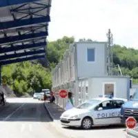 kosovo Jarinje granicni prelaz AA