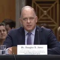 Douglas  Jones Screenshot
