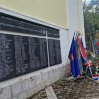 Uzdol Obiljezena 31 godisnjica stradanja Hrvata