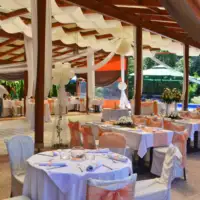 Restoran una 872x610