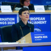 Marta Kos