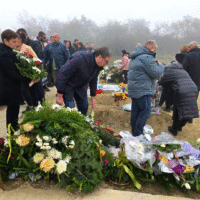Vučić grobovi stradalih Novi Sad