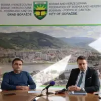 Ernest Imamovic i nacelnik Opcine Foca u F Bi H Mujo Sofradzija