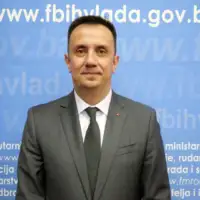 Vedran Lakić