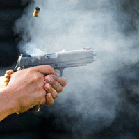 Pucnjava pistolj