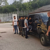 Migranti policija