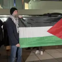 Protesti ispred Skenderije pred utakmicu BiH – Izrael