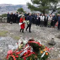 Mostar dan nezavisnosti/ Fena