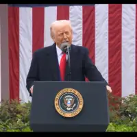 Donald Trump 04 screen