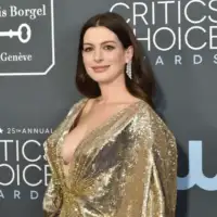 Anne Hathaway