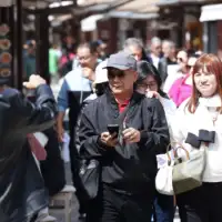 Bascarsija turisti/ fena