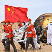 Kineski astronauti se vratili nakon sest mjeseci u svemiru testirali materijale za Mjesecevu bazu
