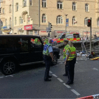 Njemacka Stuttgart 04 zabio u grupu ljudi na tramvajskoj stanici