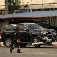 Filipini Vozač se u Manili zabio u grupu ljudi na aerodromu