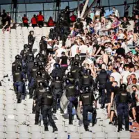 Hajduk Dinamo policija navijaci 05