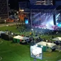 Kragujevac Nele Karajlić doživio debakl na koncertu u Srbiji