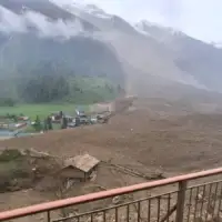 Svicarska Ledenjak progutao selo Blatten