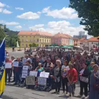 Tuzla penzioneri protesti