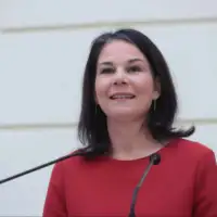 Annalena Baerbock 872x610
