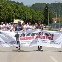 Vukovar genocid u Srebrenici  Zapoceo 14 Ultramaraton Vukovar Srebrenica dug 227 kilometara