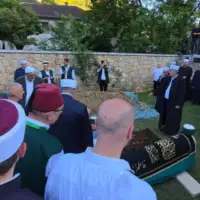 Stolac klanjana dzenaza i obavljen ukop generalu Halil Brzina