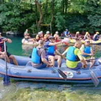 Una regata stotine ucesnika veslaju ka strbackom buku l 1c05d3306f13e2235a66358f6f22a8c1 6881fe18b9b2a