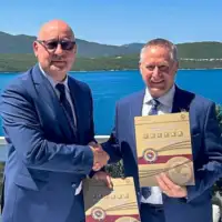 Mirko Kupresakovic atese Ambasada SAD-a u BiH