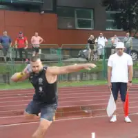 Pezer novija 872x610