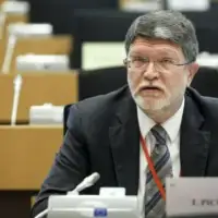 Tonino picula 872x573