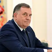 Milorad Dodik x