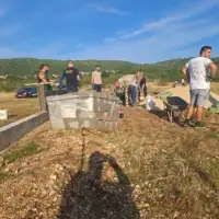 Stolac Bosnjaci Stoca zidaju zid oko lokacije predvidene za harem