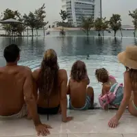 Rio Ferdinand preselio u Dubai