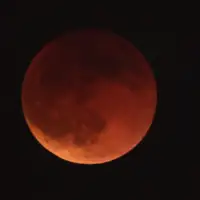 Krvavi mjesec